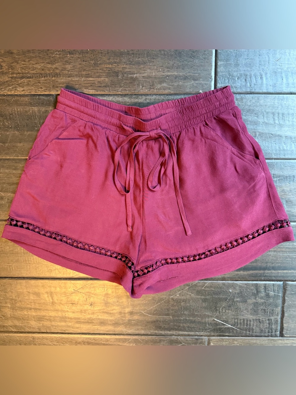 Joy Joy Women's Maroon Drawstring Eyelet Hem Shorts Size XS